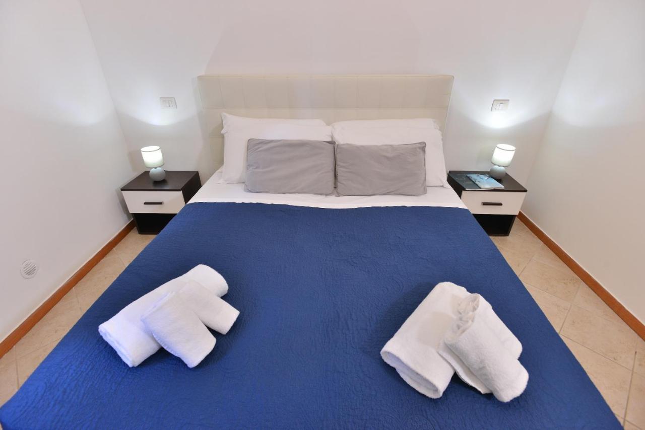 Izzhome Blue Sea Pula Exterior photo